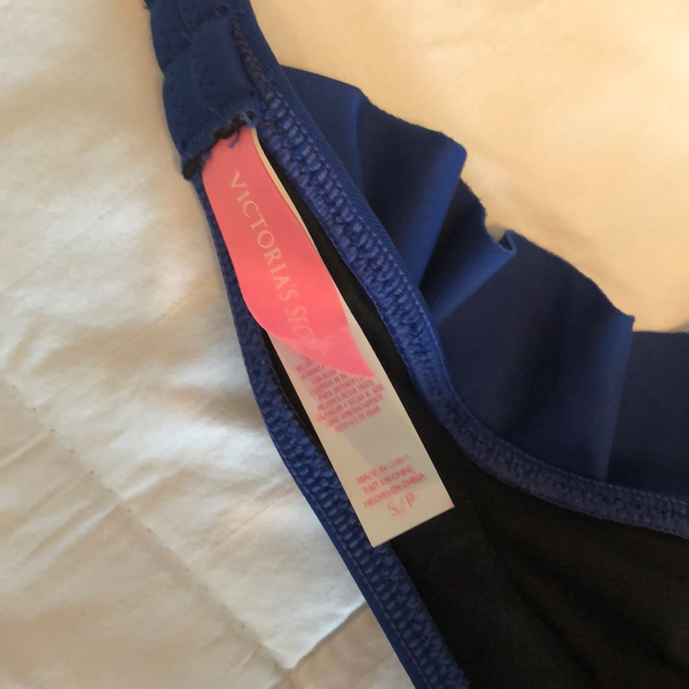 Bathing suit - Picture 4 of 4